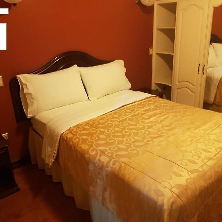 Hotel Prado Internacional Loja Bagian luar foto