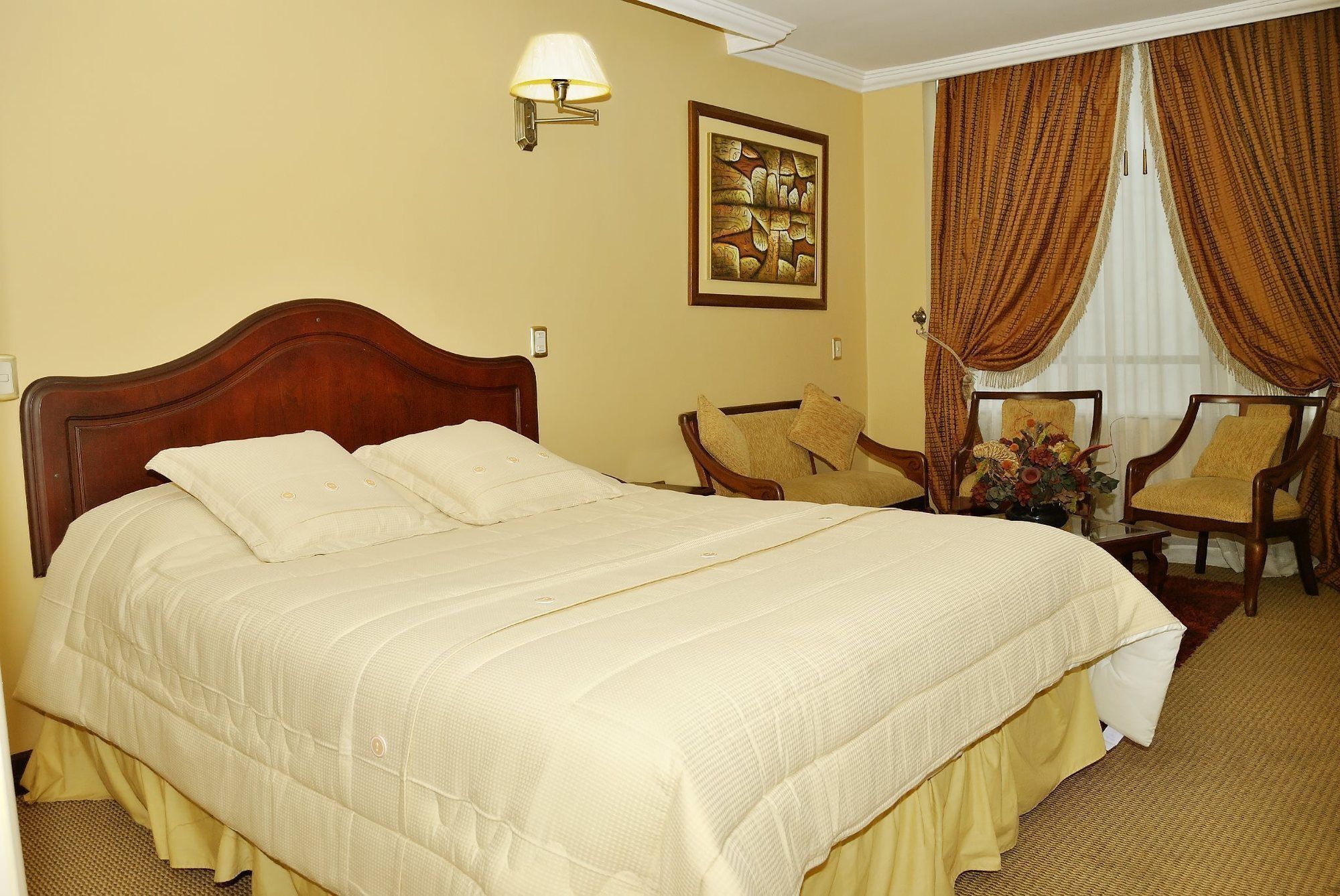 Hotel Prado Internacional Loja Bagian luar foto